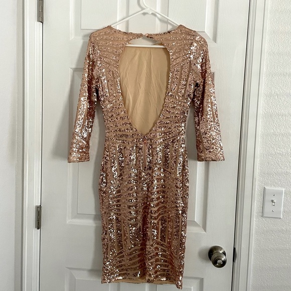 🎉Host Pick! Sequin Dress - Picture 6 of 11
